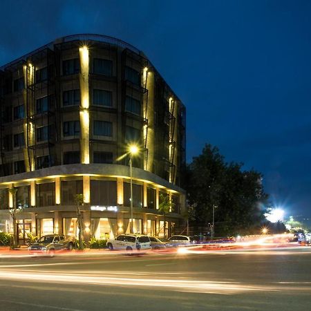 Almond Hotel Bassac River Phnom Penh Exterior photo