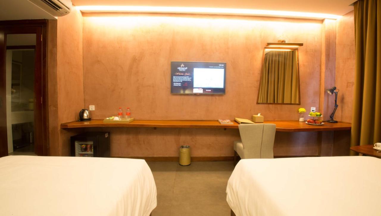 Almond Hotel Bassac River Phnom Penh Exterior photo